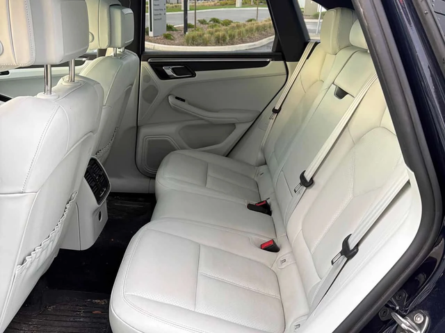 Porsche Macan / MATRIX / 360 / ОБДУХВАНЕ - автомобили, коли, обяви за нови и употребявани 9