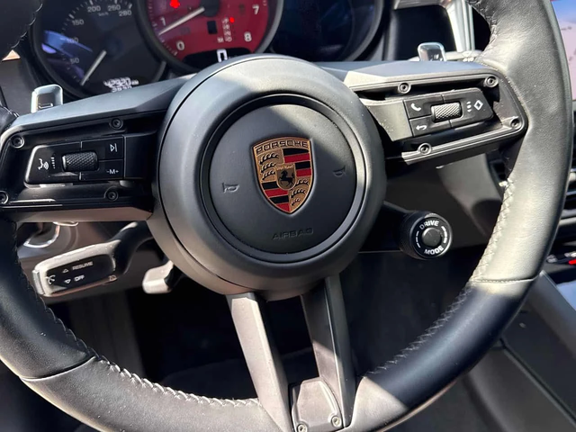 Porsche Macan GTS * BOSE* PANORAMA* - автомобили, коли, обяви за нови и употребявани 15