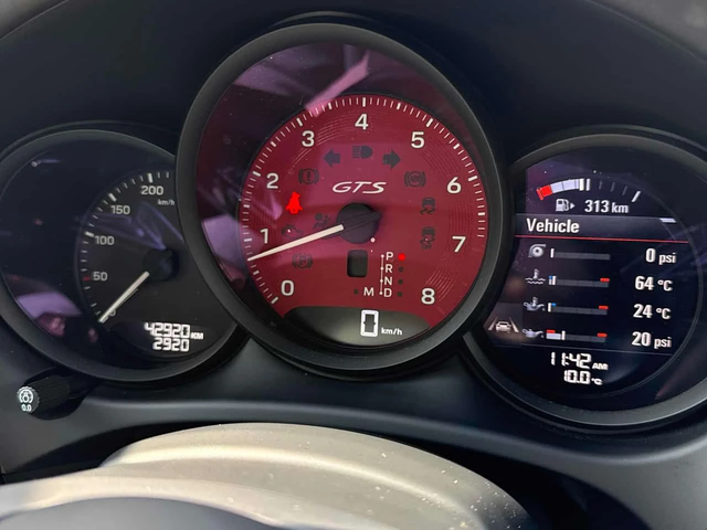 Porsche Macan GTS * BOSE* PANORAMA* - автомобили, коли, обяви за нови и употребявани 7