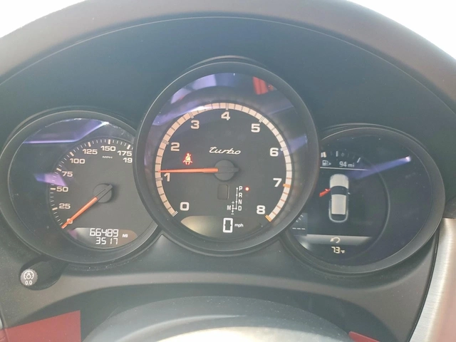 Porsche Macan TURBO AWD - автомобили, коли, обяви за нови и употребявани 8
