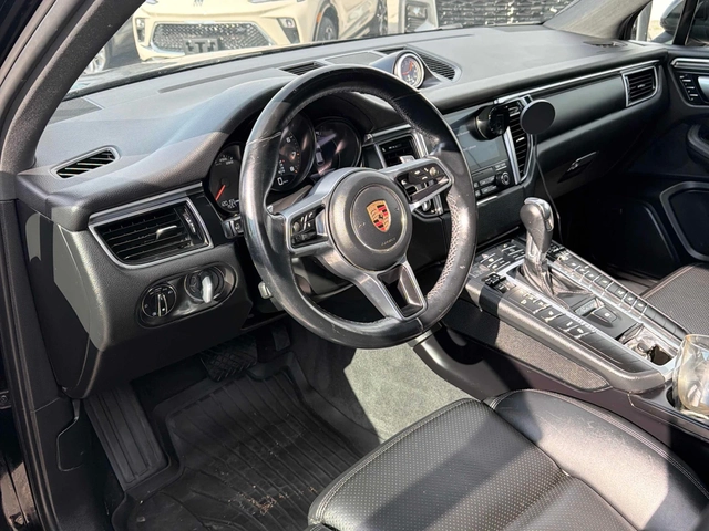 Porsche Macan AWD/Keyless/Lane assist/Bose/Pano - автомобили, коли, обяви за нови и употребявани 6