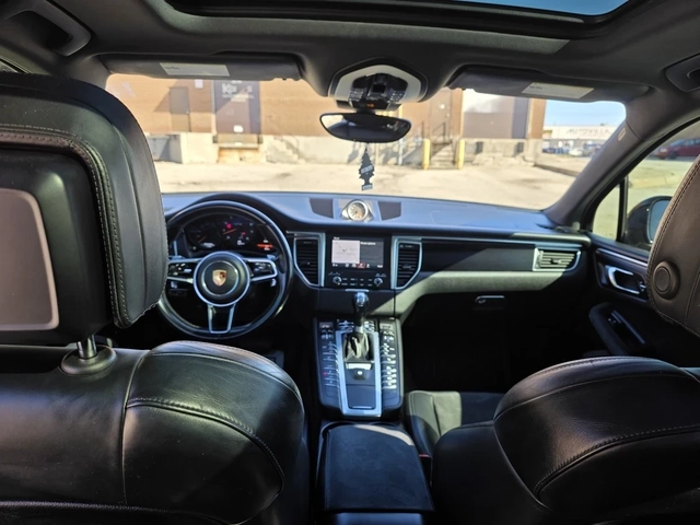 Porsche Macan GTS / CARFAX - автомобили, коли, обяви за нови и употребявани 10