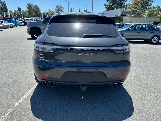 Porsche Macan S / CARFAX - автомобили, коли, обяви за нови и употребявани 3