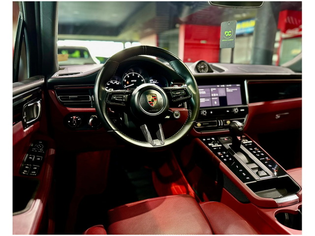 Porsche Macan Porsche Macan  - автомобили, коли, обяви за нови и употребявани 24
