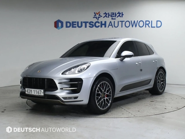 Porsche Macan TURBO* BOSE* ОБДУХ* КАМЕРА - автомобили, коли, обяви за нови и употребявани 0