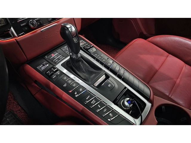 Porsche Macan TURBO* ОБДУХ* КАМЕРА - автомобили, коли, обяви за нови и употребявани 8