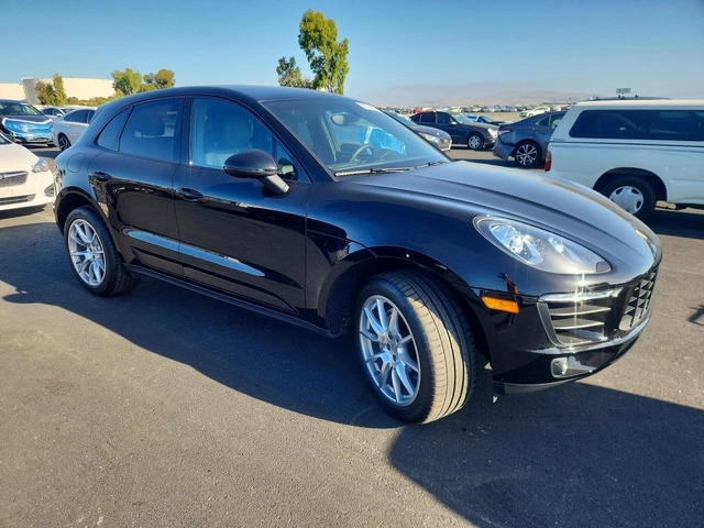 Porsche Macan S 3.0 - автомобили, коли, обяви за нови и употребявани 4
