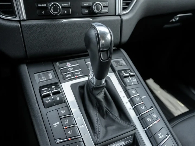 Porsche Macan S* PREMIUM* AWD* PANO* ОБДУХ - автомобили, коли, обяви за нови и употребявани 7