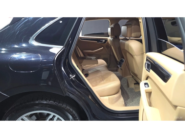 Porsche Macan 3.0 S DIESEL* PANO* ОБДУХВ* ПОДГРЕВ* НАВИ* КАМЕРА - автомобили, коли, обяви за нови и употребявани 10