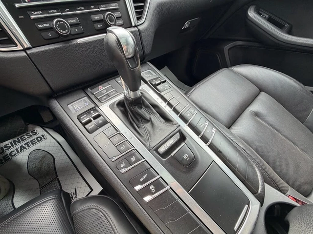 Porsche Macan 3.0S AWD* PANORAMA* ПОДГРЕВ* ОБДУХВАНЕ* КАМЕРА* - автомобили, коли, обяви за нови и употребявани 9