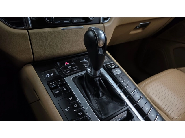 Porsche Macan 3.0 S* КОЖА* НАВИ* ПАНО* КАМЕРА - автомобили, коли, обяви за нови и употребявани 6