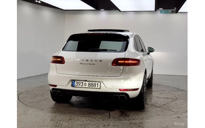 porsche-macan - 2