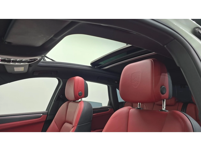 Porsche Macan 2.0 - автомобили, коли, обяви за нови и употребявани 14