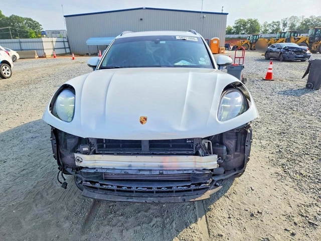 Porsche Macan - автомобили, коли, обяви за нови и употребявани 1