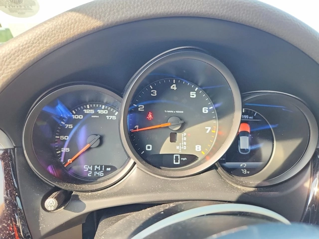 Porsche Macan - автомобили, коли, обяви за нови и употребявани 8