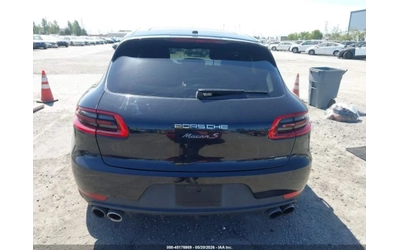 porsche-macan - 4