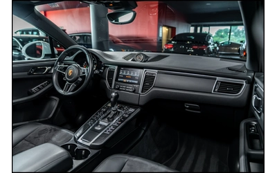 Porsche Macan AWD - автомобили, коли, обяви за нови и употребявани 16