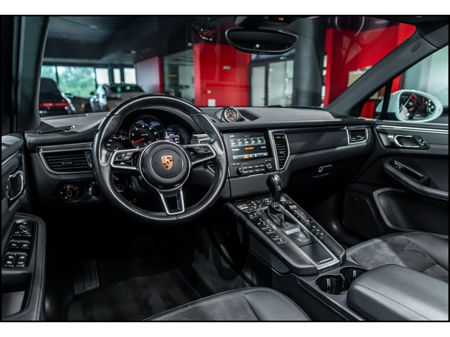 Porsche Macan AWD - автомобили, коли, обяви за нови и употребявани 8