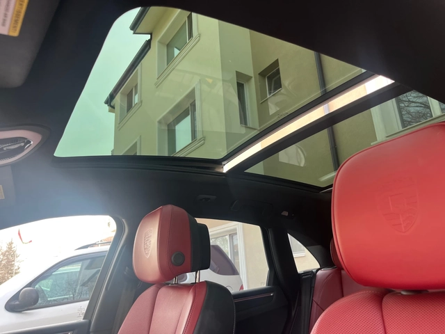 Porsche Macan Macan T Full 20000км - автомобили, коли, обяви за нови и употребявани 13