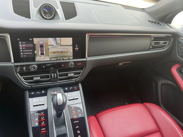 Porsche Macan Macan T Full 20000км - автомобили, коли, обяви за нови и употребявани 14