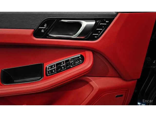Porsche Macan 2.9 GTS* FULL* FULL - автомобили, коли, обяви за нови и употребявани 13