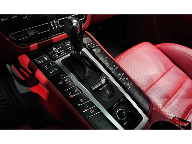 Porsche Macan 2.9 GTS* FULL* FULL - автомобили, коли, обяви за нови и употребявани 9