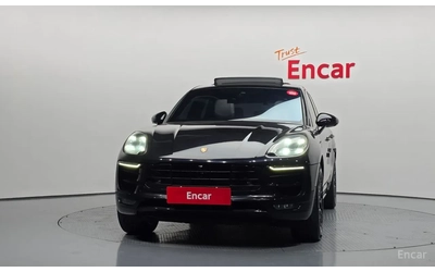 porsche-macan - 0