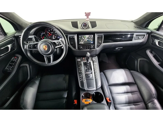 Porsche Macan Върхово изпълнение * Цена до България - автомобили, коли, обяви за нови и употребявани 15