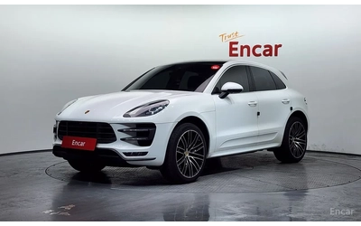 porsche-macan - 1