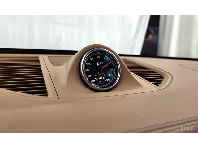 Porsche Macan 3.6 Turbo V6 - автомобили, коли, обяви за нови и употребявани 13