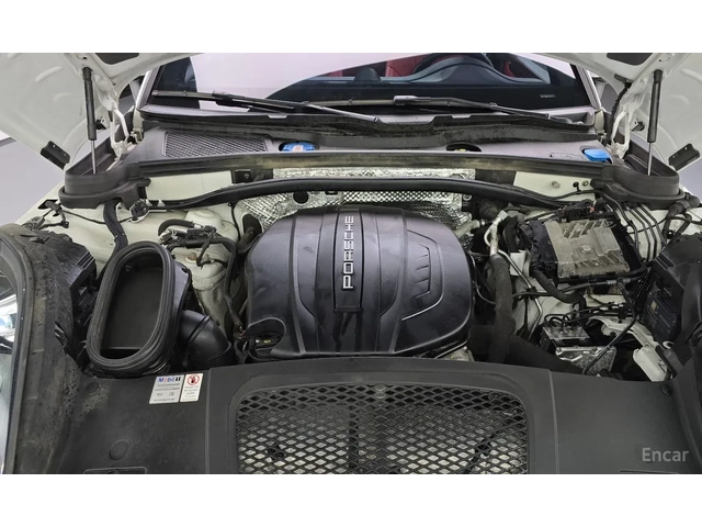 Porsche Macan - автомобили, коли, обяви за нови и употребявани 16