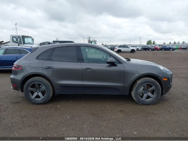 Porsche Macan S - автомобили, коли, обяви за нови и употребявани 3