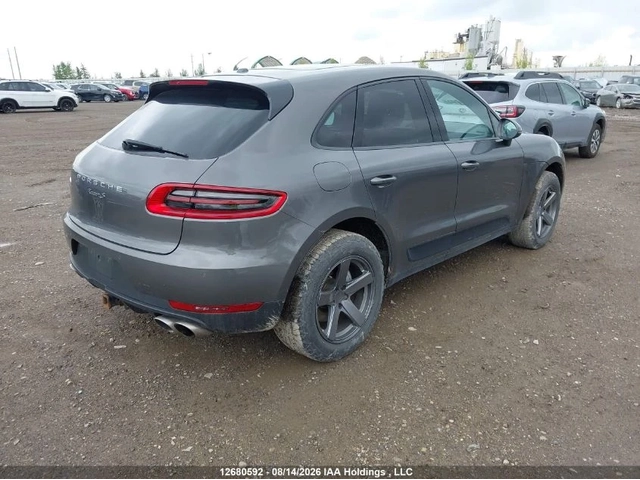 Porsche Macan S - автомобили, коли, обяви за нови и употребявани 7