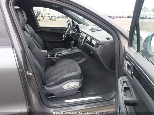 Porsche Macan S - автомобили, коли, обяви за нови и употребявани 9