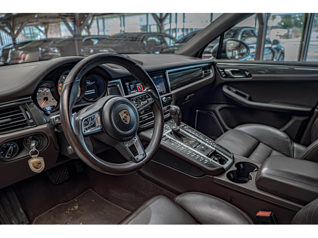 Porsche Macan GTS/PASM/Burmester High End/Панорама/Карбон/PTM/ABD/ - автомобили, коли, обяви за нови и употребявани 6