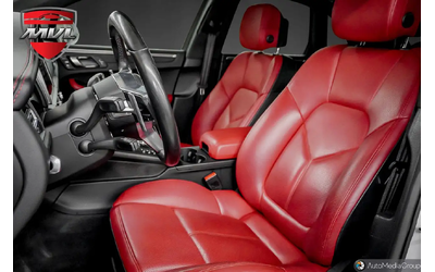 Porsche Macan Premium Package Plus / Clean Carfax All Wheel Drive - автомобили, коли, обяви за нови и употребявани 14