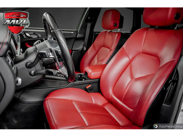 Porsche Macan Premium Package Plus / Clean Carfax All Wheel Drive - автомобили, коли, обяви за нови и употребявани 14
