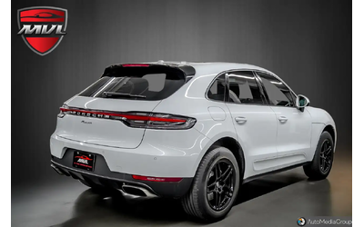 porsche-macan-premium-package-plus-clean-carfax-all-wheel-drive - 3