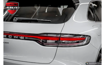 porsche-macan-premium-package-plus-clean-carfax-all-wheel-drive - 4