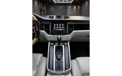 Porsche Macan S AWD All Wheel Drive - автомобили, коли, обяви за нови и употребявани 6
