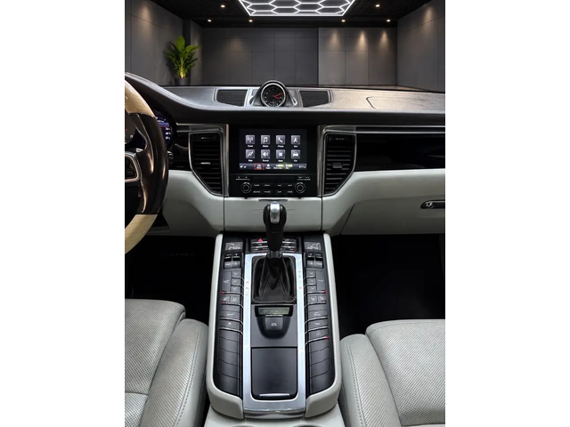 Porsche Macan S AWD All Wheel Drive - автомобили, коли, обяви за нови и употребявани 6