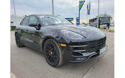 porsche-macan-turbo - 2