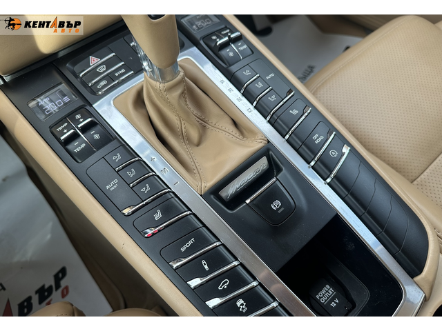Porsche Macan turbo 3.6i 400 к.с. - автомобили, коли, обяви за нови и употребявани 10