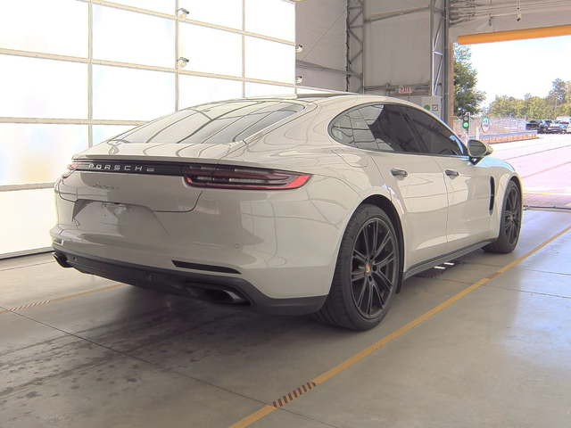 Porsche Panamera BOSE* ВАКУМ* KEYLESS* ПОДГРЕВ* ОБДУХ* КАМЕРА* LANE - автомобили, коли, обяви за нови и употребявани 5