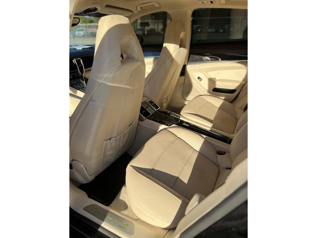 Porsche Panamera S* BOSE* DISTRONIK* LANE ASSIST* ОБДУХ* ВАКУМ* 4-З - автомобили, коли, обяви за нови и употребявани 10