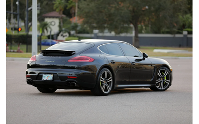 porsche-panamera - 3