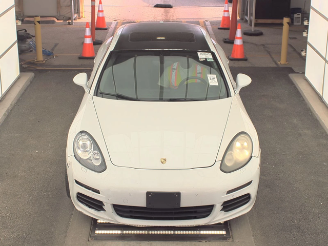 Porsche Panamera 2015* 3.6* BI-XENON* BOSE* КАМЕРА* ПОДГРЕВ* KEYLES - автомобили, коли, обяви за нови и употребявани 1