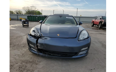 porsche-panamera - 4