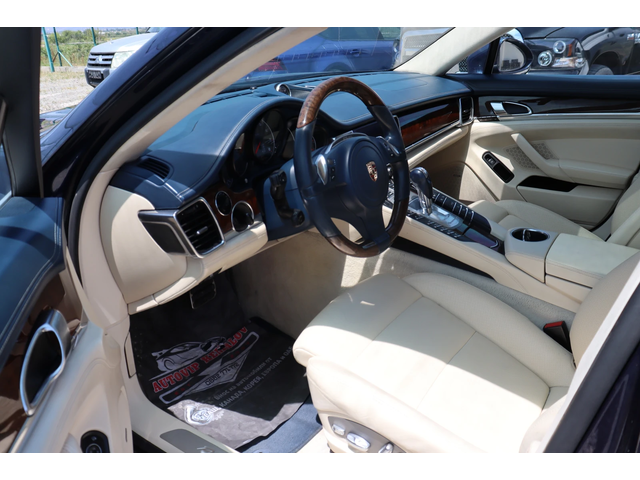 Porsche Panamera 4.8 - автомобили, коли, обяви за нови и употребявани 9