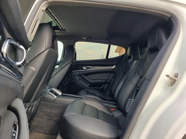 Porsche Panamera FACE - автомобили, коли, обяви за нови и употребявани 12